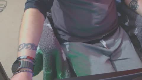 Snapshot of ffys2025 chatting on 01.12.26 ffys2025 online show from 01.12.26