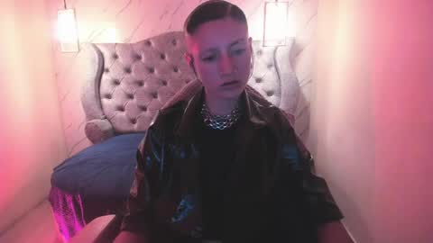   online show from 05.11.26
