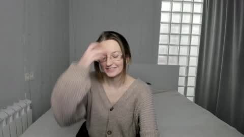 Snapshot of fiery__mary chatting on 02.05.25 Mary online show from 02.05.25