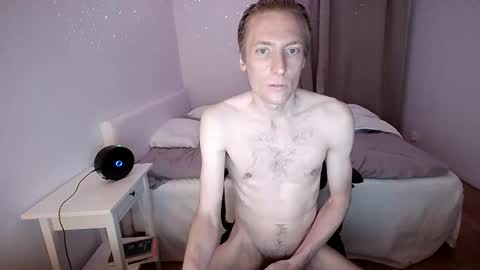 Snapshot of fil333 chatting on 11.18.25 Filip online show from 11.18.25