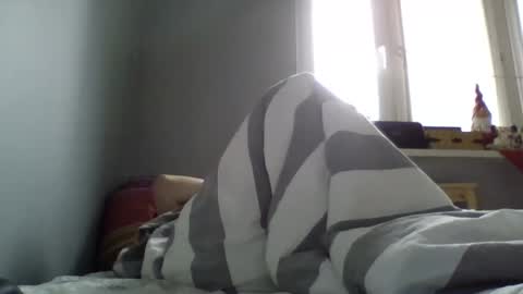 Snapshot of filipek757 chatting on 12.27.24 filipek757 online show from 12.27.24