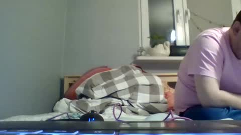Snapshot of filipek757 chatting on 12.31.24 filipek757 online show from 12.31.24