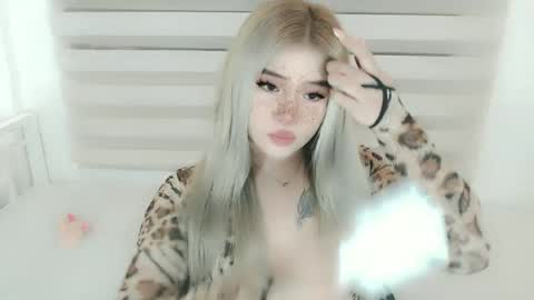 Snapshot of filipina_slutty69xxx chatting on 06.18.26 Angela DONT FORGET TO FOLLOW AND GIVE ME APPRECIATION online show from 06.18.26