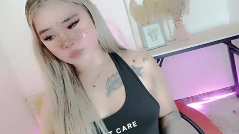 Snapshot of filipina_slutty69xxx chatting on 07.25.26 Angela DONT FORGET TO FOLLOW AND GIVE ME APPRECIATION online show from 07.25.26