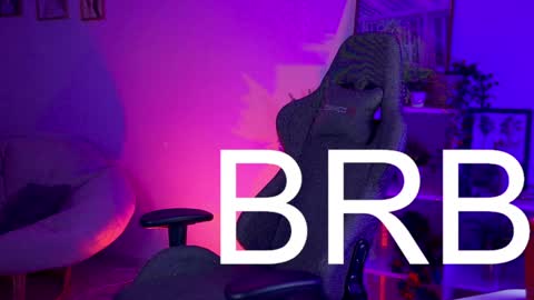 Snapshot of filipinaadams chatting on 12.15.24 cap and Lana  online show from 12.15.24