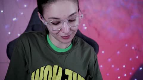 Snapshot of filipinaadams chatting on 01.15.25 cap and Lana  online show from 01.15.25