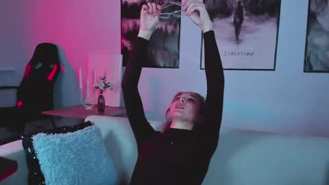 Snapshot of filipinaadams chatting on 02.13.25 cap and Lana  online show from 02.13.25