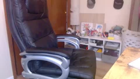 Snapshot of filisdude chatting on 12.02.24 frank online show from 12.02.24