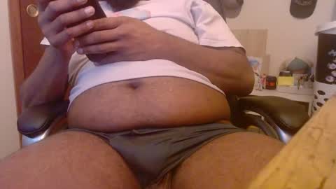 Snapshot of filisdude chatting on 12.05.24 frank online show from 12.05.24