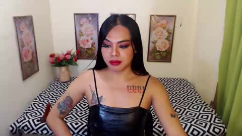 CALL ME AMANDA online show from 12.23.24