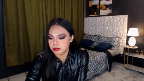 CALL ME AMANDA online show from 02.20.25