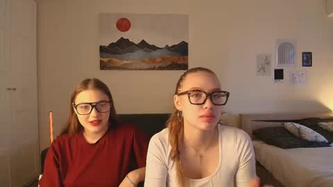 findweyout online show from 03.12.26