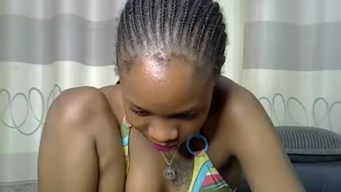 fine_queen12 online show from 12.12.24