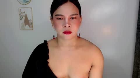 Jasmine online show from 04.17.26