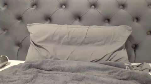 finn_2828 online show from 02.05.26