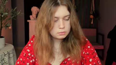 fiora online show from 11.02.25