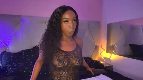 Snapshot of fiorelalenin chatting on 02.16.26 Fiorela Lenin online show from 02.16.26