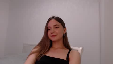 Snapshot of fireflies_fly_ chatting on 09.26.25 fireflies_fly_ online show from 09.26.25