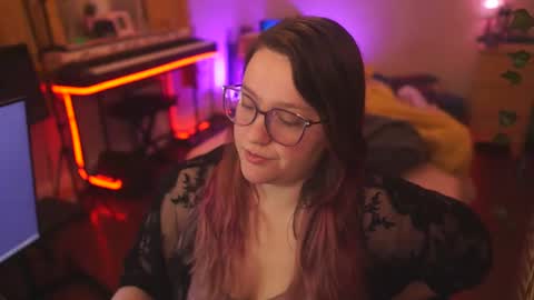 Lio Roxy online show from 02.05.26