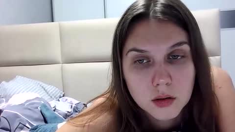 Snapshot of firststarsara chatting on 10.05.25 Sara online show from 10.05.25