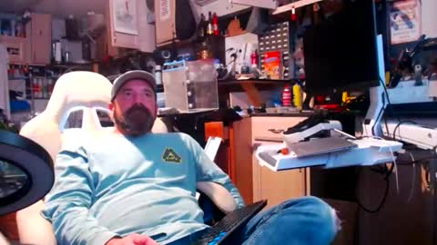 fishyfishy6460 online show from 11.13.25