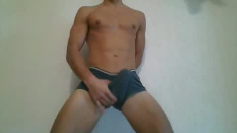 Snapshot of fit_guy997 chatting on 10.31.25 fit_guy997 online show from 10.31.25