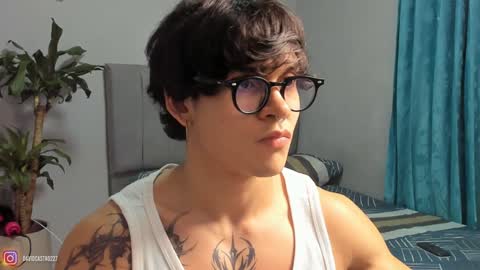 Snapshot of fit_prince_ chatting on 12.24.24 David hotman online show from 12.24.24