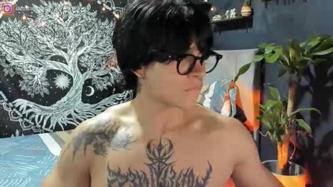 Snapshot of fit_prince_ chatting on 02.25.25 David hotman online show from 02.25.25