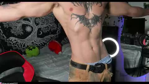 Snapshot of fit_prince_ chatting on 10.23.25 David hotman online show from 10.23.25