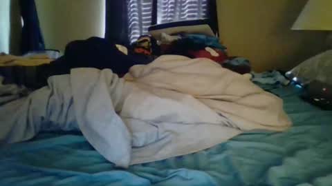 Snapshot of fitbit90 chatting on 02.08.26 FitBit online show from 02.08.26