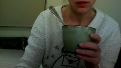 Snapshot of fitbut chatting on 01.08.25 Fitbut online show from 01.08.25