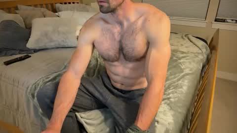 Snapshot of fitfunweird chatting on 11.16.25 fitfunweird online show from 11.16.25