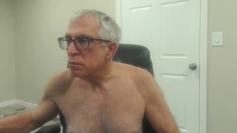 Snapshot of fitman999 chatting on 01.20.25 Jon online show from 01.20.25