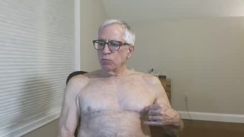 Snapshot of fitman999 chatting on 03.03.25 Jon online show from 03.03.25