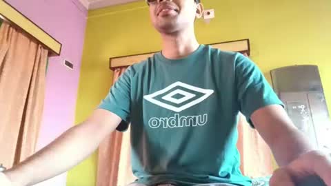 Snapshot of fizz_04_fun chatting on 06.23.26 Ur BoyToy online show from 06.23.26