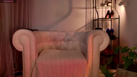 fka Ammy online show from 12.04.25