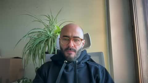 Fla is short for Flavio online show from 12.16.24