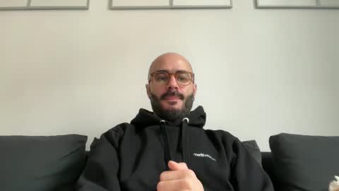 Fla is short for Flavio online show from 02.12.25