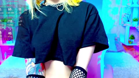 Sophie online show from 12.16.24