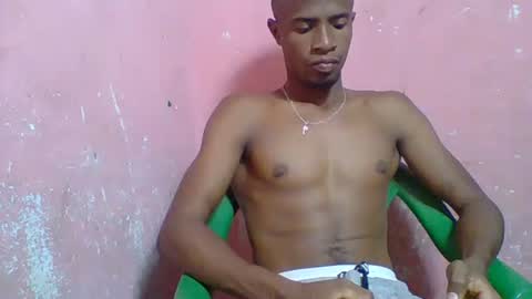 Snapshot of flavio459851 chatting on 10.12.25 flavio459851 online show from 10.12.25