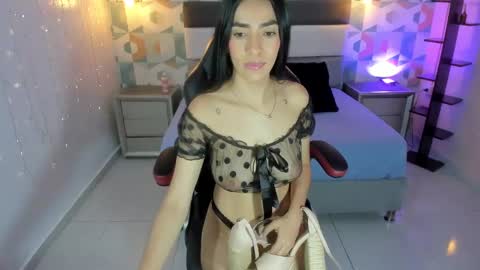   FLEUR   online show from 02.03.25