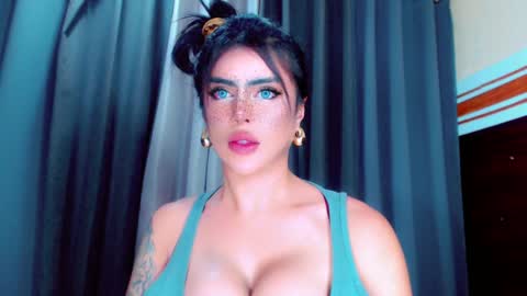 Snapshot of flexiblechachi chatting on 02.03.25 GoddessCOCK online show from 02.03.25