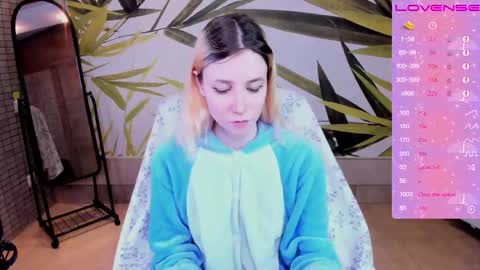 FlexiMona online show from 12.14.25