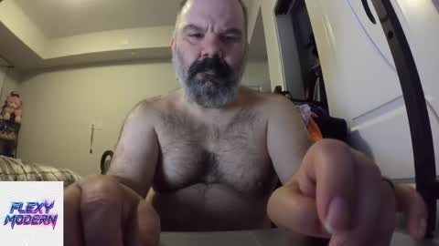 Snapshot of flexymodern chatting on 04.24.26 Matt Masterson online show from 04.24.26