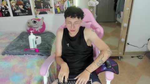 fli_uwu24 online show from 01.13.25