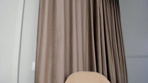 Emely  online show from 11.01.25