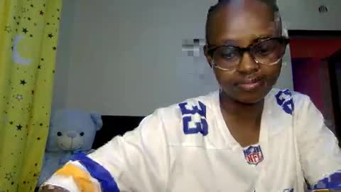 Snapshot of flirtyy_sheery chatting on 05.03.26 sheery online show from 05.03.26