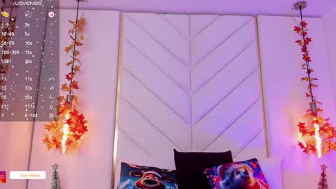 Snapshot of flor_deluna chatting on 12.23.24 Luna online show from 12.23.24