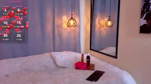 flor_gil online show from 02.18.26