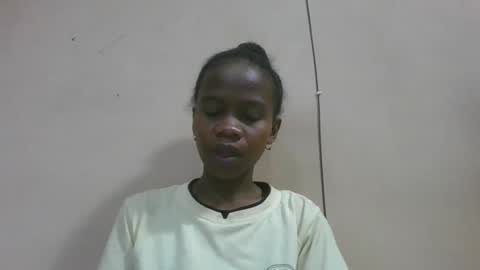 flora48230522373 online show from 06.03.26